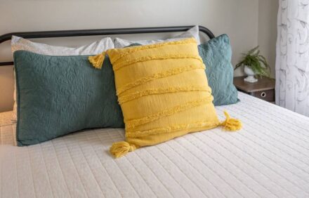 Cheerful Bancroft bungalow near Lava Hot Springs.