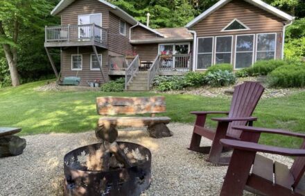 Mississippi River Waterfront Cabin