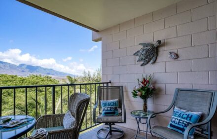 Beach Front Ocean View Penthouse Kealia Resort Condo – Best Value in Kihei