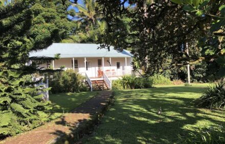 Upscale Guest Cottage with Swimming Pool in Historic Estate