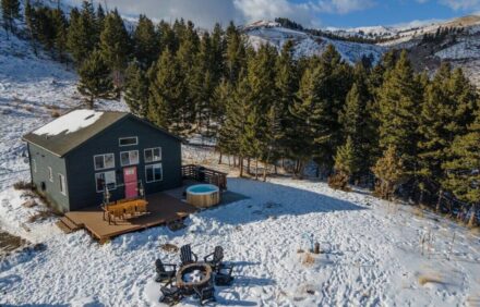 Yellowstone Sky Cabin