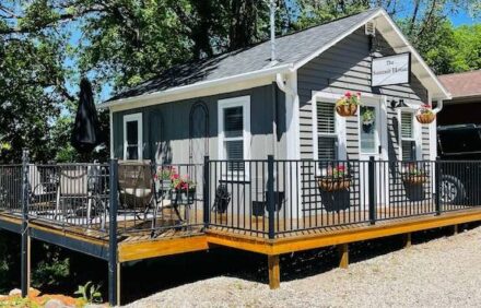 Cozy tiny home nestled close to beautiful Green Lake in Spicer, MN.