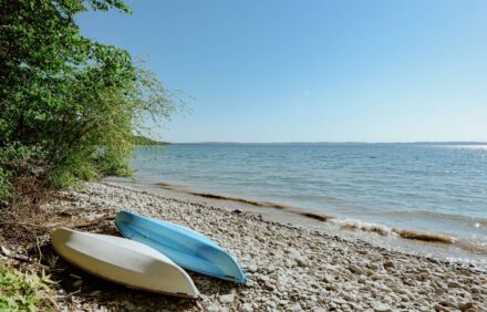 On Lake Michigan, close to Fishtown, Sand Dunes, Bike trials, Casino, Wineries